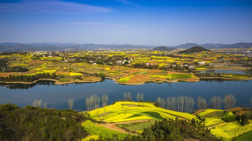 ��ɫ��԰��ˮ��һɫ